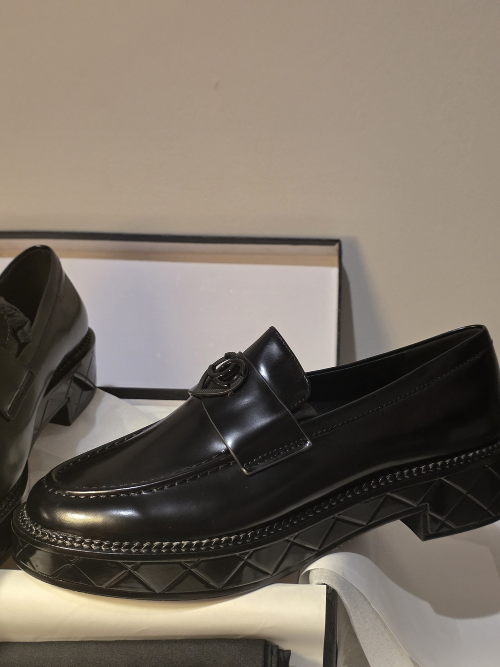 CHANEL Black Quilted-Platform Leather Loafers